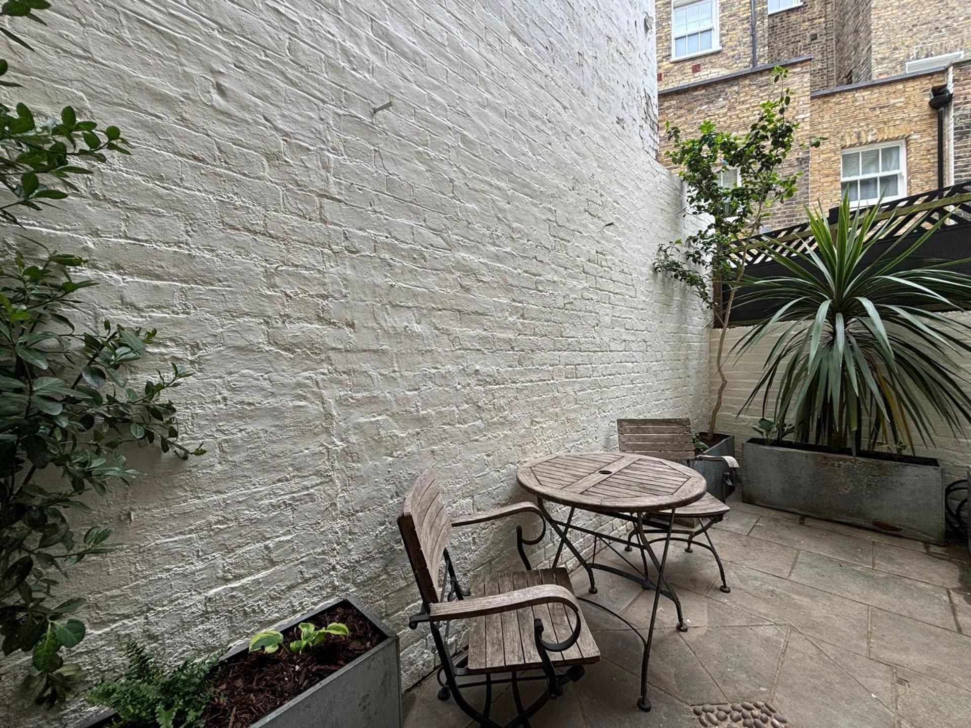 Refined 2bd Flat Between Westminster And Chelsea Apartment