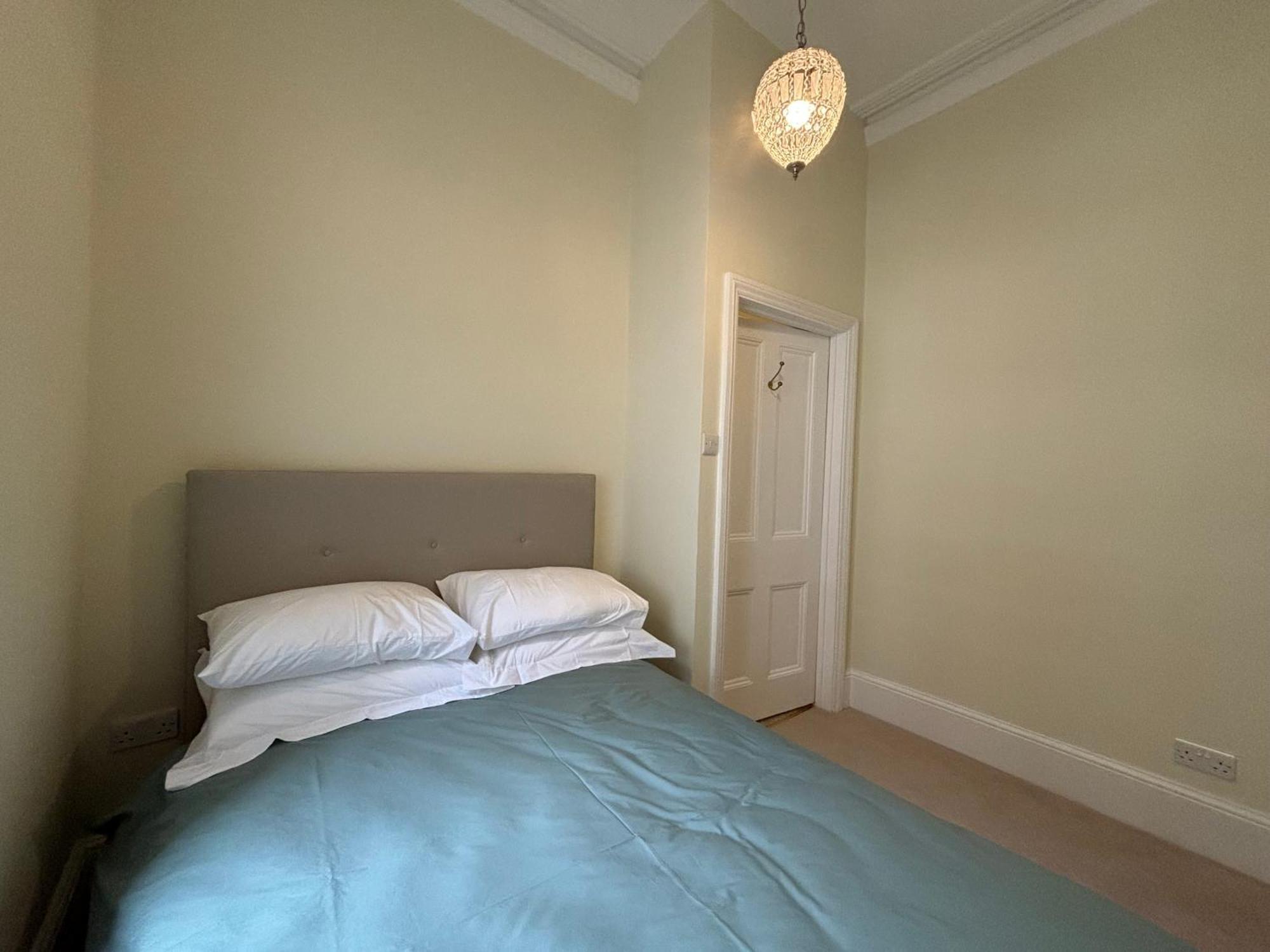 Apartment Refined 2bd Flat Between Westminster And Chelsea